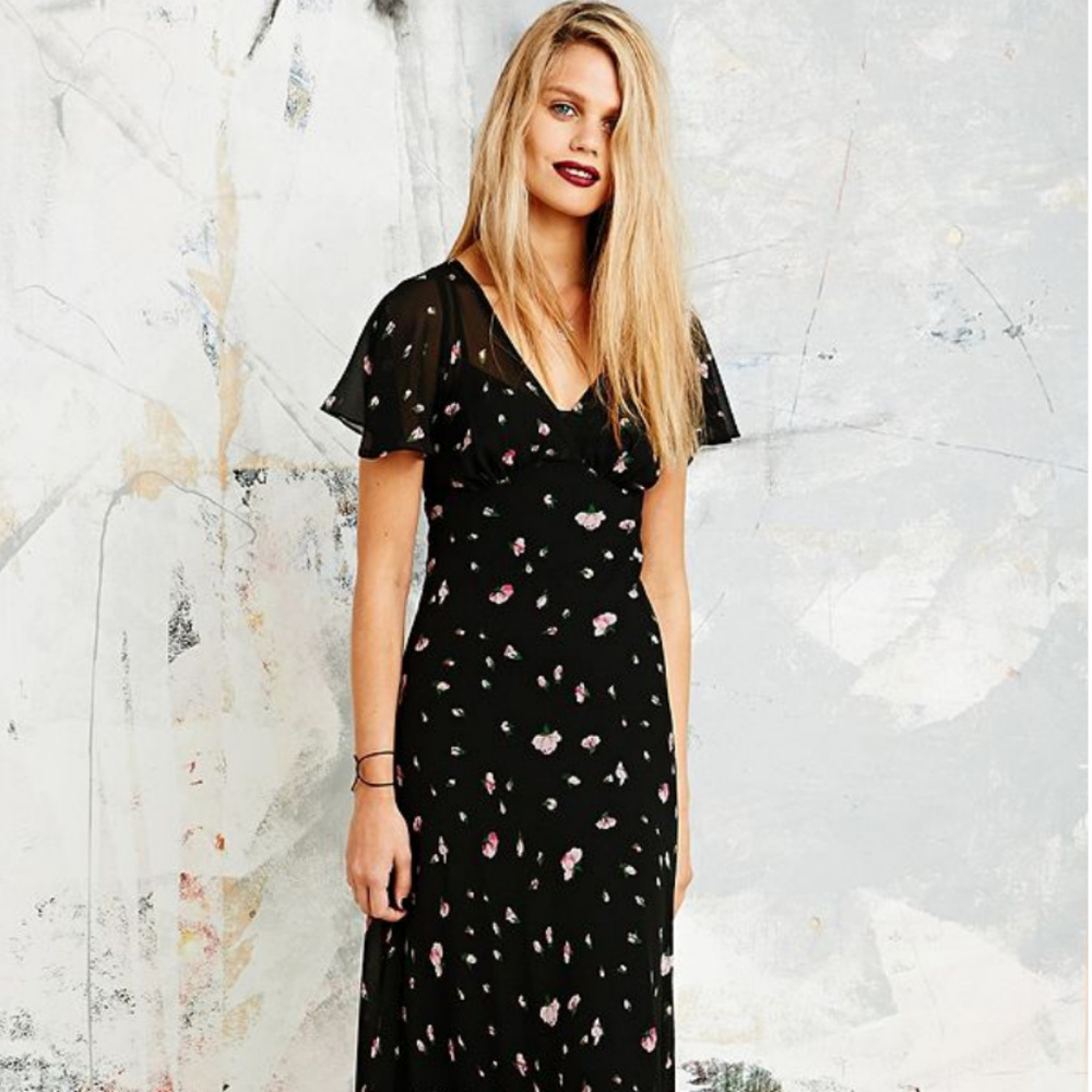 BETSEY JOHNSON Vintage X UO Rose Maxi Dress NWT